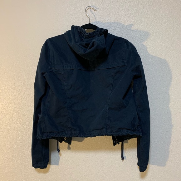 Hollister navy blue jacket rain coat - Picture 5 of 8